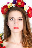 Couronne de fleurs FEMEN
